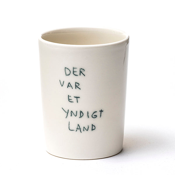 Der var et yndigt land